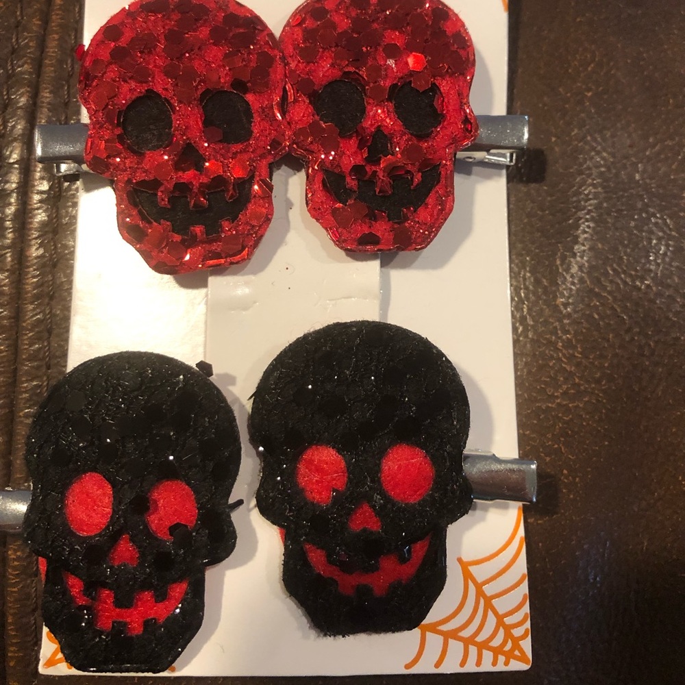Hair clips